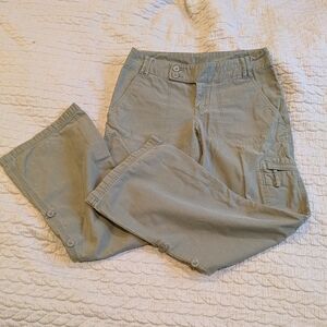 The North Face Womens Cargo Style Pants in Light Olive